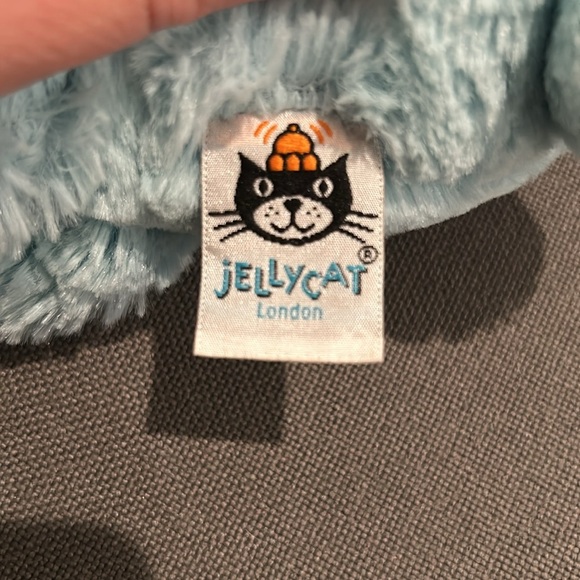 Jellycat Retired Medium Bashful Aqua Bunny - Picture 5 of 6